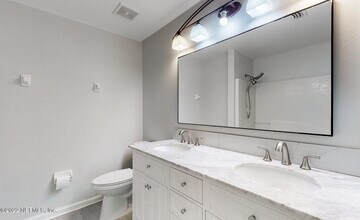 3526 Twisted Tree Ln in Jacksonville, FL - Building Photo - Building Photo