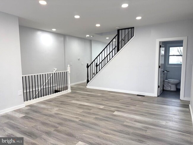330 N 2nd St in Camden, NJ - Building Photo - Building Photo