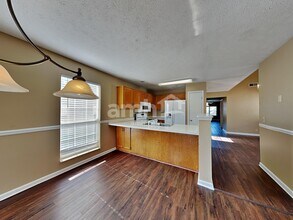 2011 Lassiter Dr in Goodlettsville, TN - Building Photo - Building Photo