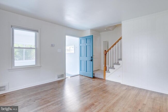 2719 Albemarle Dr in Alexandria, VA - Building Photo - Building Photo