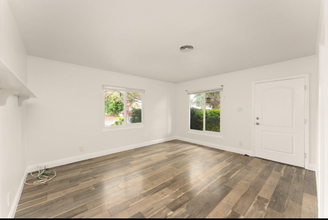 2425 Edison Ave in Sacramento, CA - Building Photo - Building Photo
