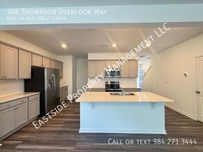 306 Thompson Overlook Wy in Smithfield, NC - Building Photo - Building Photo