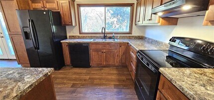 1231 Cedar Park Pl in Stone Mountain, GA - Building Photo - Building Photo