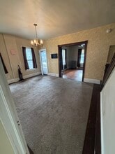 319 West St, Unit 321 in Bloomsburg, PA - Foto de edificio - Building Photo