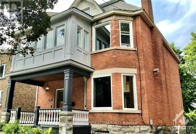 property at 135 Hawthorne Ave