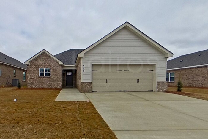 366 Angela St in Prattville, AL - Building Photo