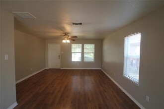 22802 Sugar Bear Dr in Spring, TX - Building Photo - Building Photo