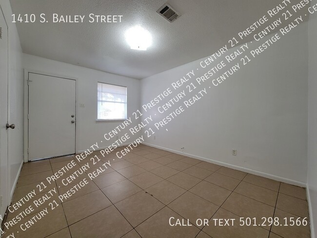 1410 S Bailey St in Jacksonville, AR - Building Photo - Building Photo