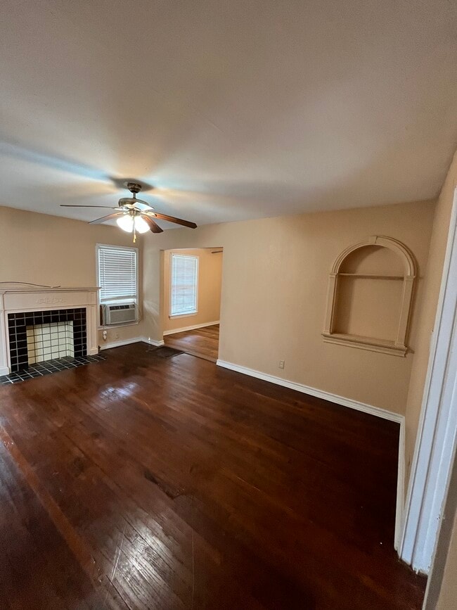 property at 1814 Elizabeth Ave