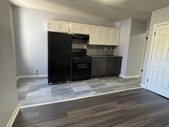 42 S 12th St in Newark, NJ - Building Photo - Building Photo