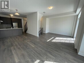 1170 Lloyd Landing in Milton, ON - Building Photo - Building Photo