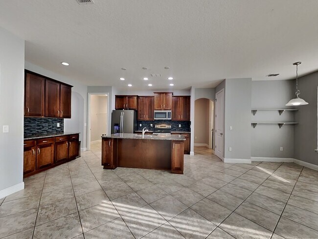 1535 Teddington St in DeLand, FL - Building Photo - Building Photo