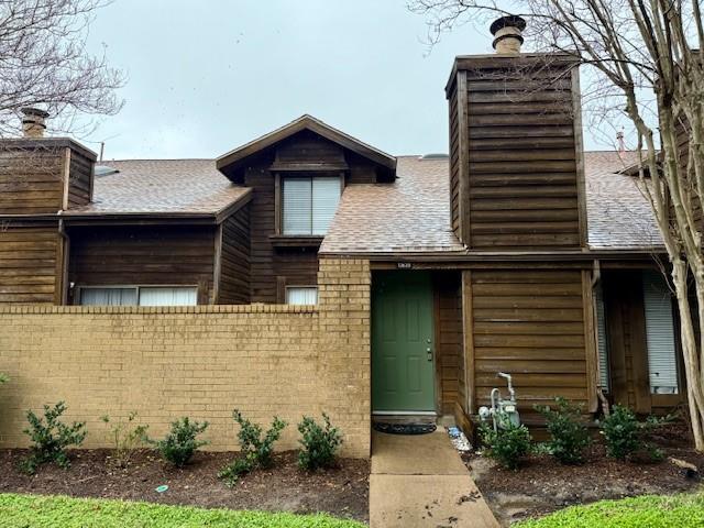 13639 Garden Grove Ct in Houston, TX - Building Photo