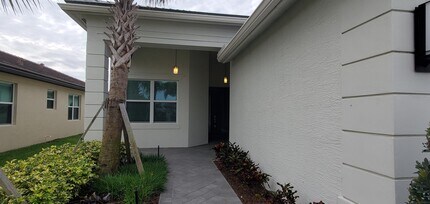 13264 SW Blue River Rd in Port St. Lucie, FL - Building Photo - Building Photo