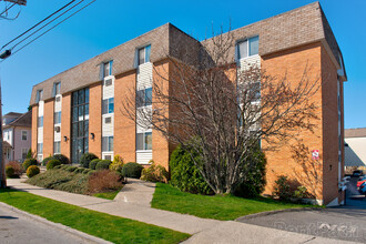 RockRidge Place in Bridgeport, CT - Building Photo - Building Photo