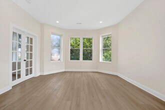 2021 W Shakespeare Ave in Chicago, IL - Building Photo - Building Photo