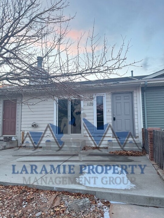 1170 N 18th St in Laramie, WY - Building Photo