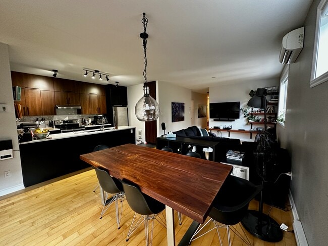 property at 1713 Cuvillier Rue