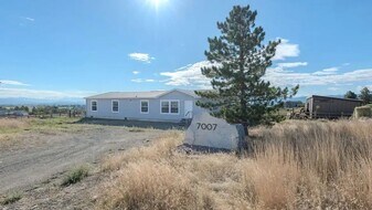 7007 Iron Siding Dr in Helena, MT - Building Photo