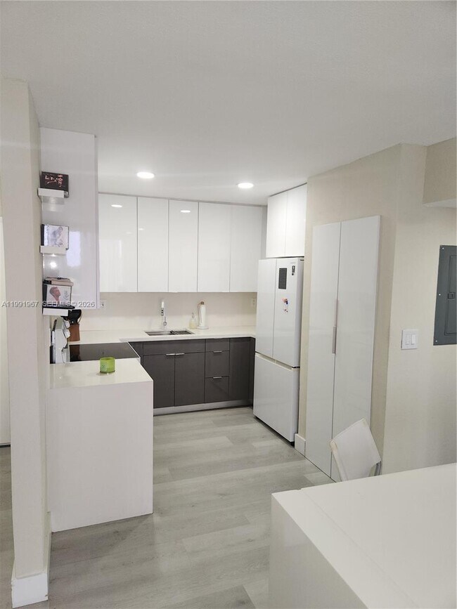 3551 SW 9th Terrace in Miami, FL - Building Photo - Building Photo