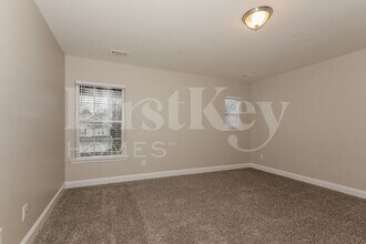 15530 Normans Landing Dr in Charlotte, NC - Building Photo - Building Photo