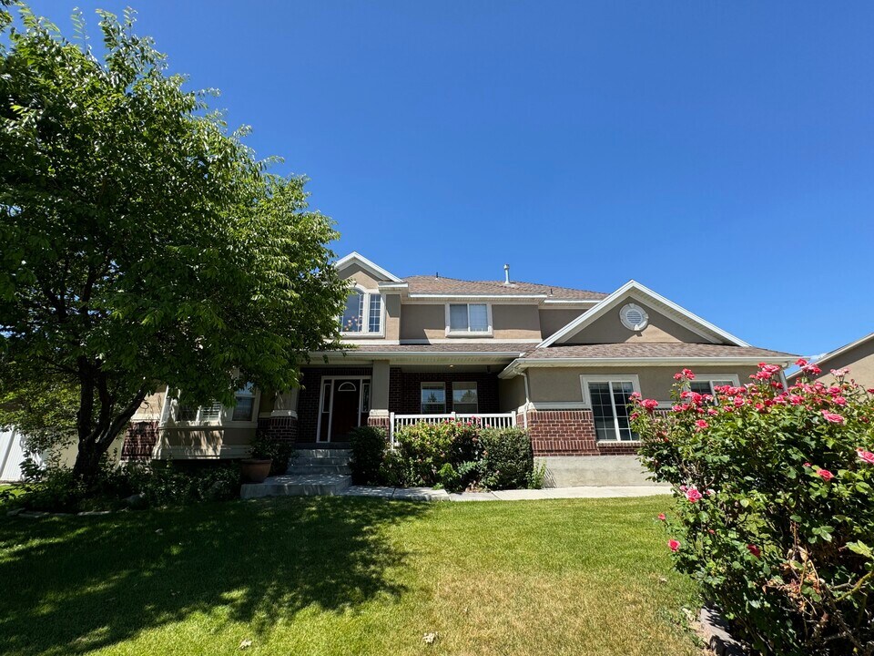 873 E 2900 N in Lehi, UT - Building Photo