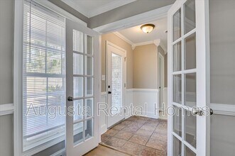 238 Cavalier Dr in Martinez, GA - Building Photo - Building Photo