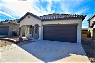 781 Croxdale St in El Paso, TX - Building Photo - Building Photo