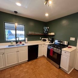2514 Bedford Ave in Raleigh, NC - Building Photo - Building Photo