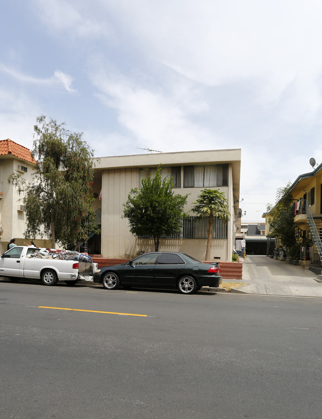 818 S Harvard Blvd in Los Angeles, CA - Building Photo - Building Photo