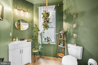 5426 Irving St in Philadelphia, PA - Building Photo - Building Photo