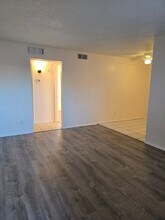 Randolph Place Apartments in Tucson, AZ - Foto de edificio - Building Photo