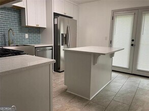 1131 Rappahannock Dr in Alpharetta, GA - Foto de edificio - Building Photo