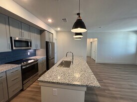 216 Flint Rdg Rd in San Marcos, TX - Building Photo