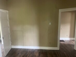 1315 Nutwood St in Bowling Green, KY - Building Photo - Building Photo