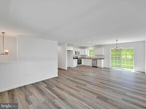 566 Monocacy Trail in Spring Grove, PA - Building Photo - Building Photo