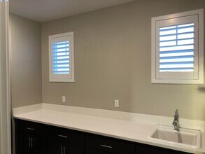 1401 S Durant Terrace in Tracy, CA - Building Photo - Building Photo
