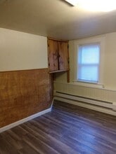 152 Ohio St, Unit 1 in Bangor, ME - Foto de edificio - Building Photo