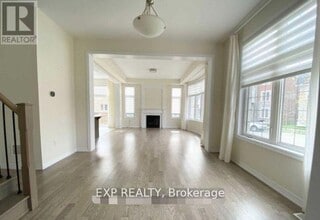 3345 ERASMUM St in Oakville, ON - Building Photo - Building Photo