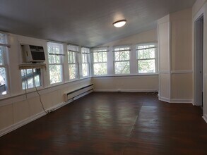 480 31st Ave N, Unit 480 1/2 Unit A in St. Petersburg, FL - Building Photo - Building Photo