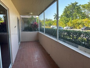 4760 NW 102nd Ave, Unit 104-12 in Doral, FL - Building Photo - Building Photo