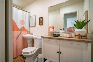 55385 Navajo Trail in Yucca Valley, CA - Building Photo - Building Photo