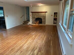 5 Inwood Ln in Westport, CT - Building Photo - Building Photo