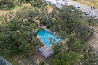 14501 Blue Jay Point in Austin, TX - Building Photo - Building Photo