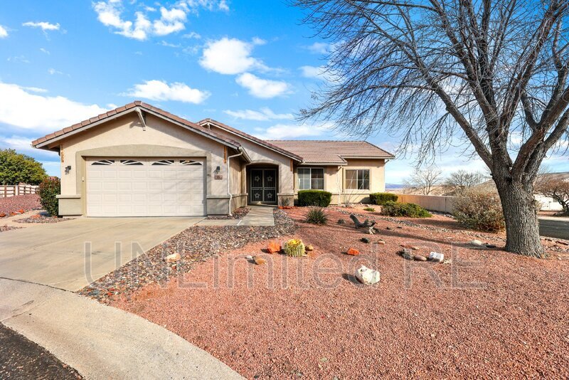 25 Saddle Horn Cir in Cottonwood, AZ - Foto de edificio