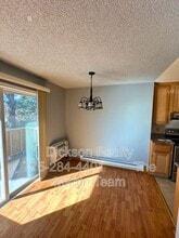 3919 Clear Acre Ln in Reno, NV - Foto de edificio - Building Photo