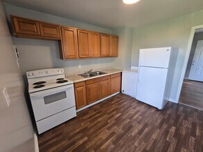 5225 Collindale Rd in Richmond, VA - Foto de edificio - Building Photo