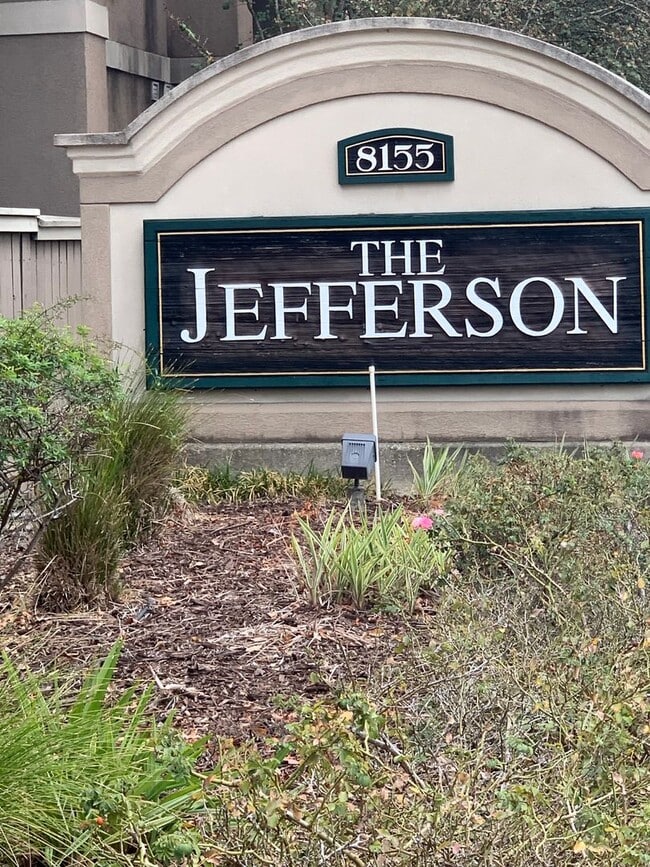 property at 8155 Jefferson Hwy
