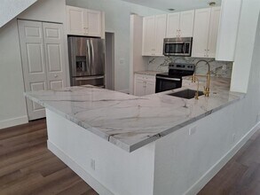 16153 72nd Rd N in The Acreage, FL - Building Photo - Building Photo