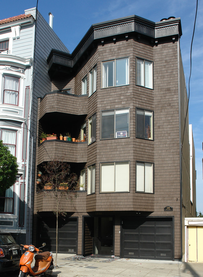 1250 Page St in San Francisco, CA - Building Photo - Building Photo